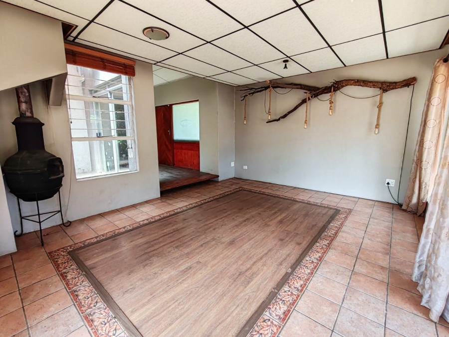 3 Bedroom Property for Sale in Grimbeeck Park North West